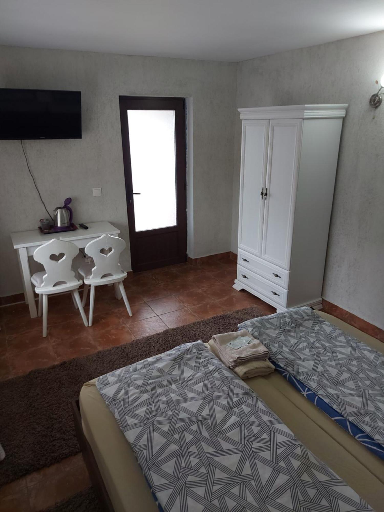 Popas Turistic Terasa Europa Villa Tirgu Ocna Ngoại thất bức ảnh