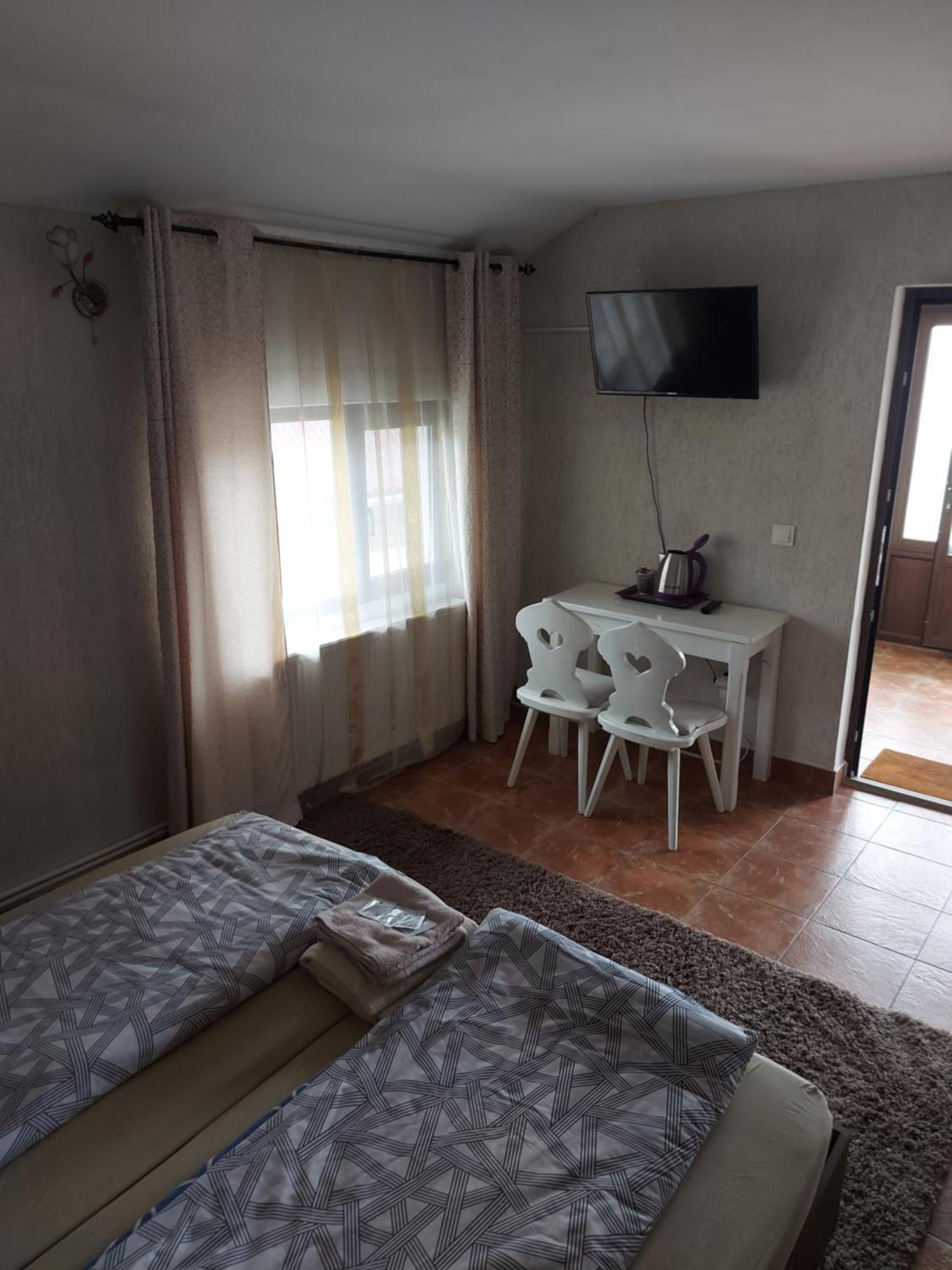 Popas Turistic Terasa Europa Villa Tirgu Ocna Ngoại thất bức ảnh